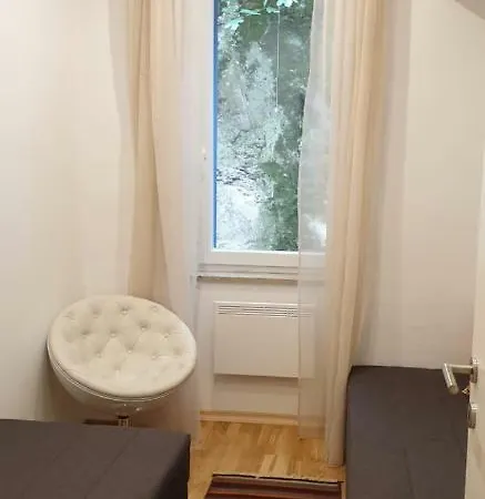 Apartment Kaza In Center, With Terrace, Private Parking, Step To The Sea *